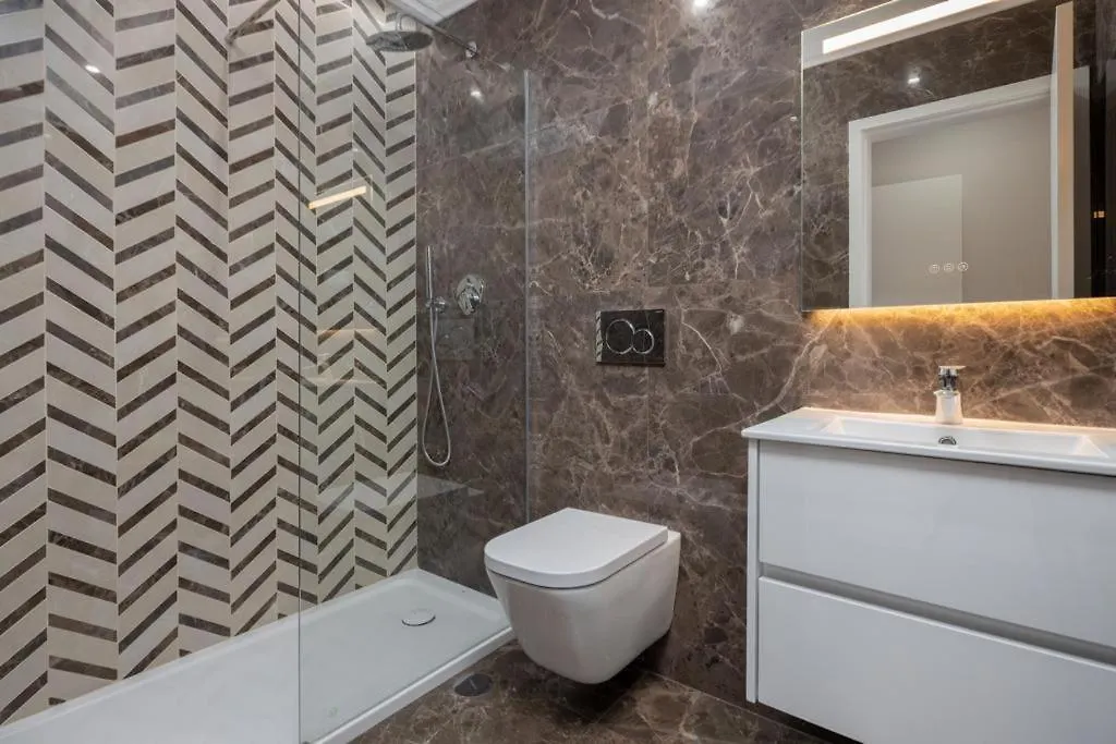 City Center Apt With Elevator Your Office InLissabon Portugal