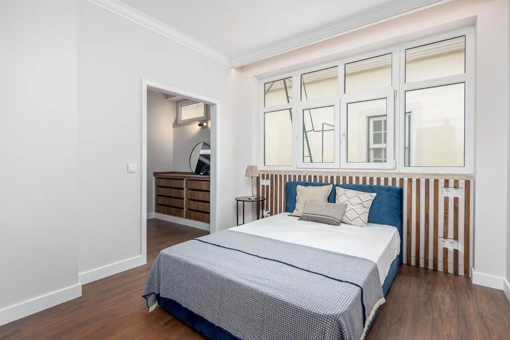 City Center Apt With Elevator Your Office InLissabon